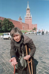 A homeless woman in Moscow. Courtesy of ITAR-TASS News Agency.