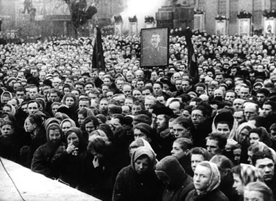 Mass meeting held at a factory in Leningrad after Stalin’s death, March, 1953. Courtesy of The Central Russian State Film and Video Archive.
